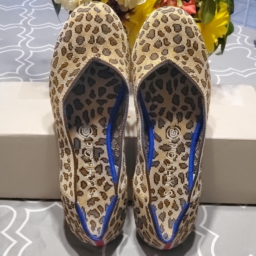 Rothy's spotted flats 10